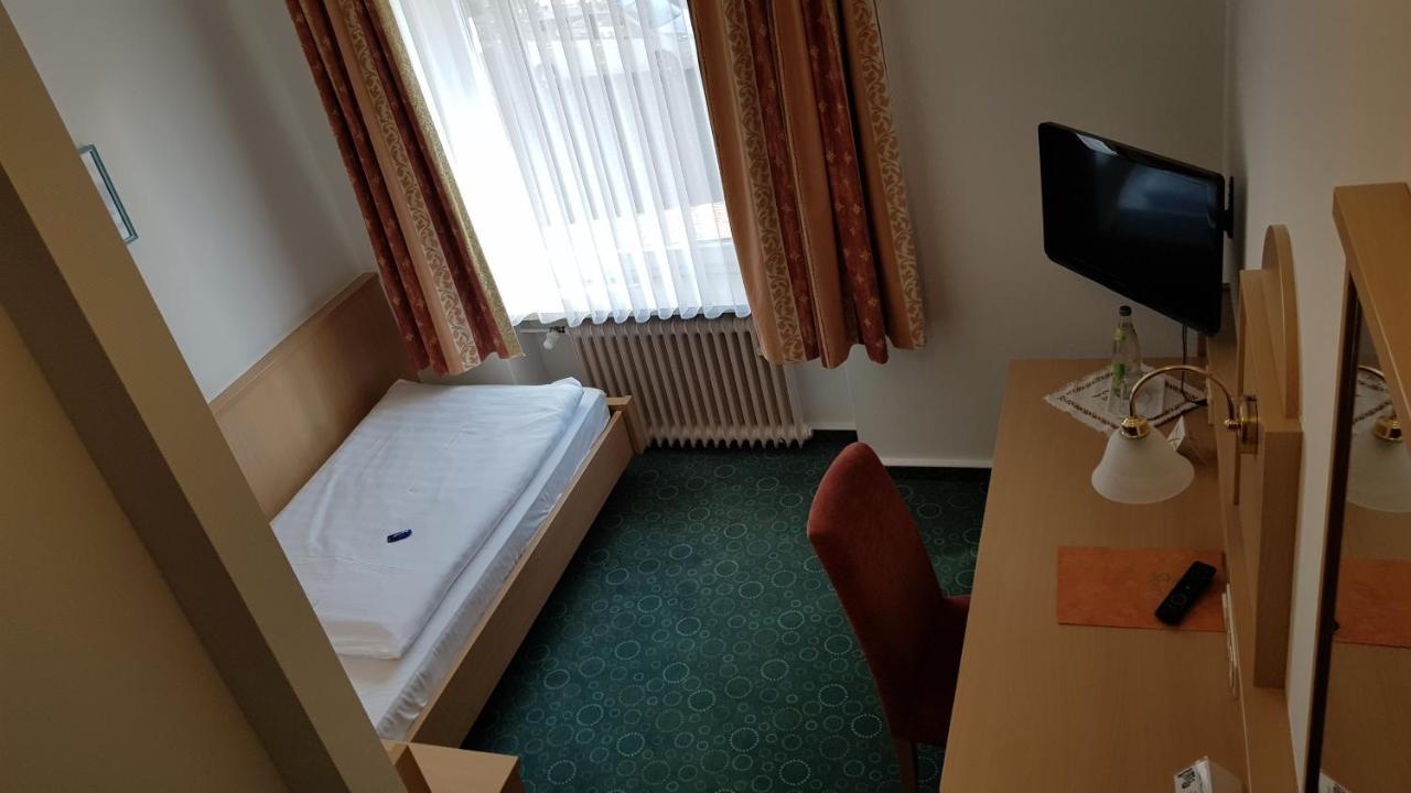 Hotel Gasthof Specht Aichach Ngoại thất bức ảnh